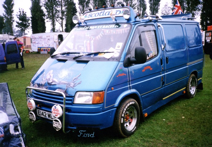 Custom Vans 01